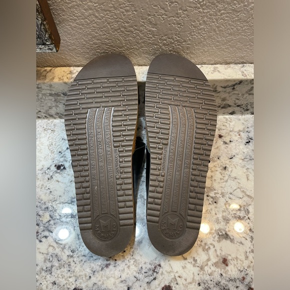 Mephisto Helen Blue Star Sandal - Picture 6 of 13